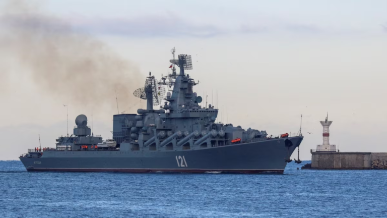 Ukrainian Missile Attack Hits Russian Warships in Crimean Naval Base